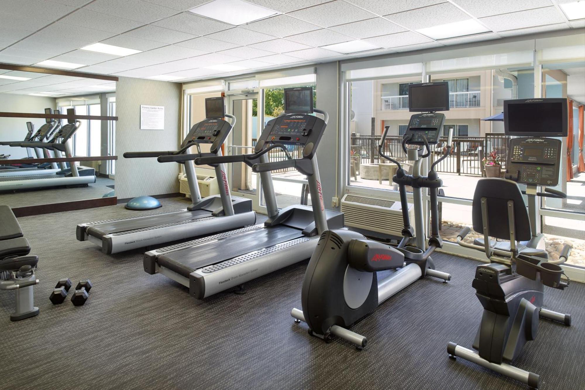 Courtyard By Marriott Myrtle Beach Broadway Экстерьер фото